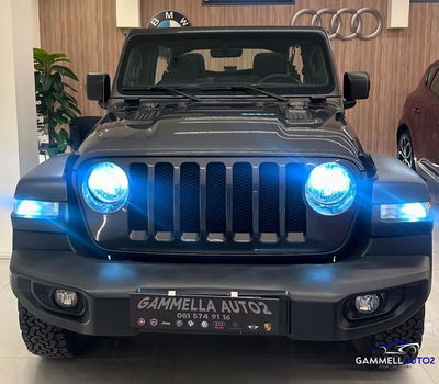 Jeep Wrangler Unlimited 2.2 Mjt II Sahara usata