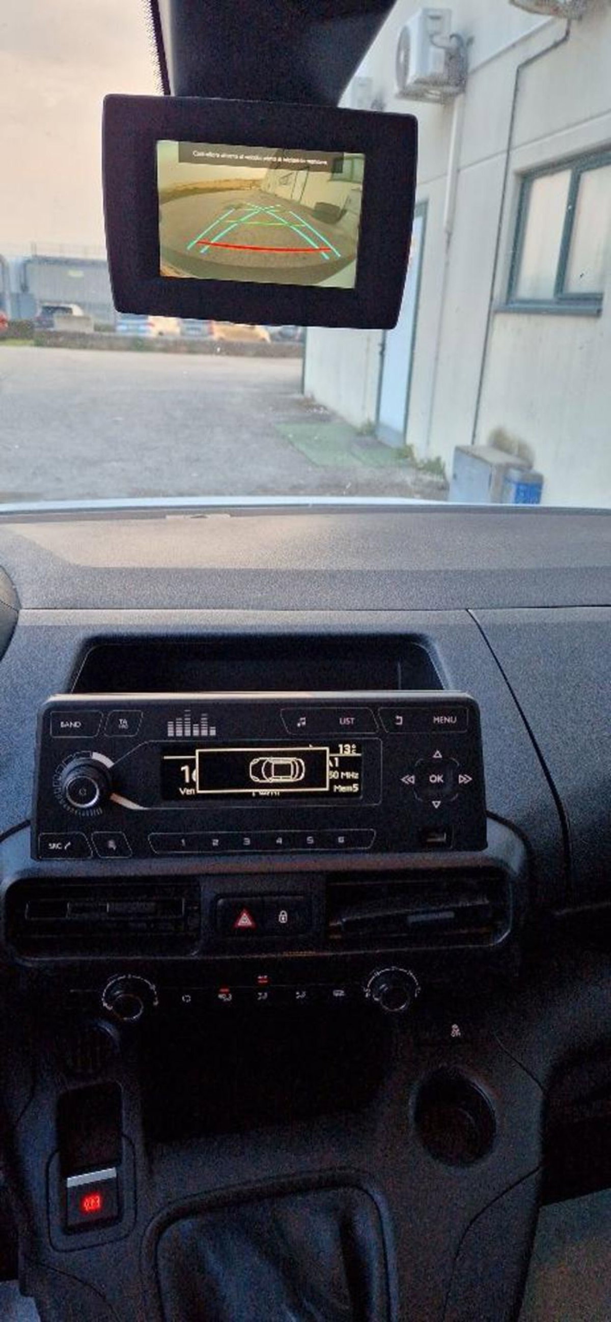 Peugeot Partner Furgone BlueHDi 100 PL Furgone Premium (10)