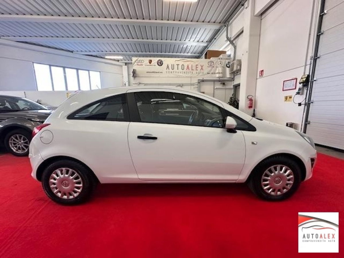 Opel Corsa 1.3 CDTI 75CV ecoFLE3 porte Club (14)