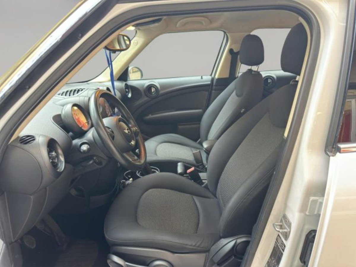 MINI Mini Countryman 1.6 Cooper D Countryman (10)