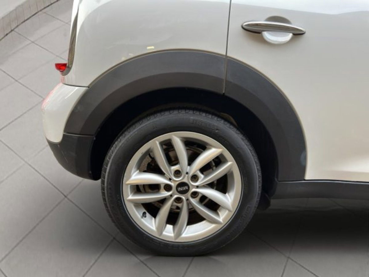 MINI Mini Countryman 1.6 Cooper D Countryman (18)