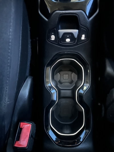 Jeep Renegade 1.6 Mjt Sport (19)