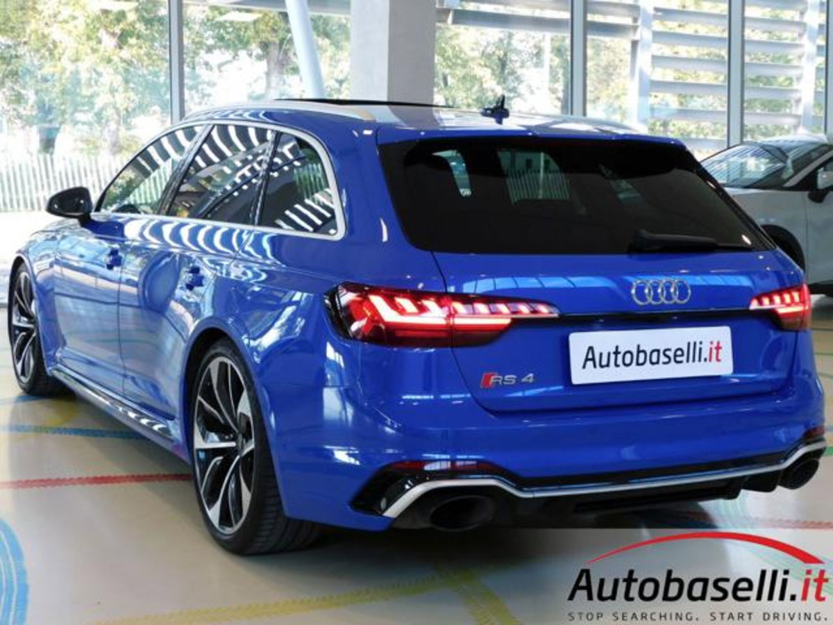Audi RS 4 Avant 2.9 tfsi competition plus quattro 450cv tiptronic (20)