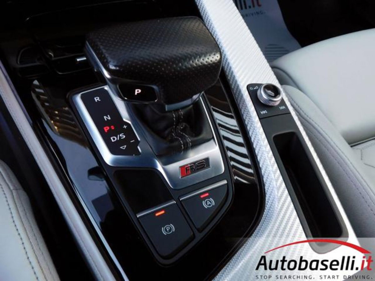 Audi RS 4 Avant 2.9 tfsi competition plus quattro 450cv tiptronic (9)