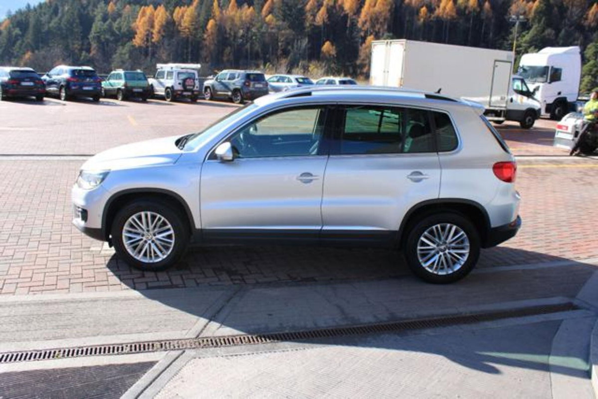 Volkswagen Tiguan 2.0 TDI 177 CV 4MOTION DSG R-Line BlueMotion Tech. (6)