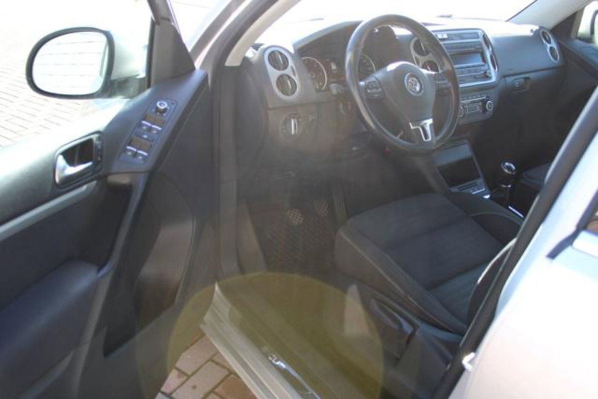 Volkswagen Tiguan 2.0 TDI 177 CV 4MOTION DSG R-Line BlueMotion Tech. (7)