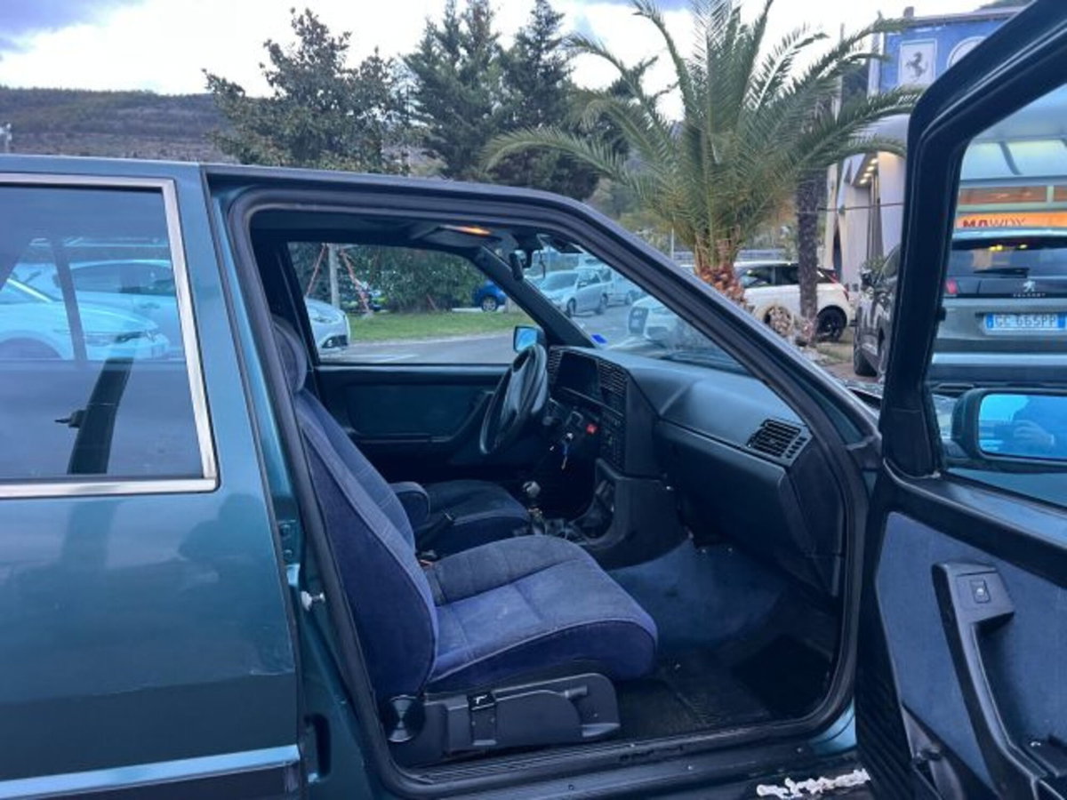 Fiat Croma 1.9 turbodiesel i.d. (8)