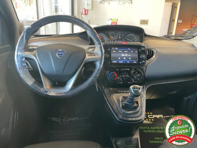 Lancia Ypsilon 1.0 FireFly 5 porte S&S Hybrid Gold Plus (16)