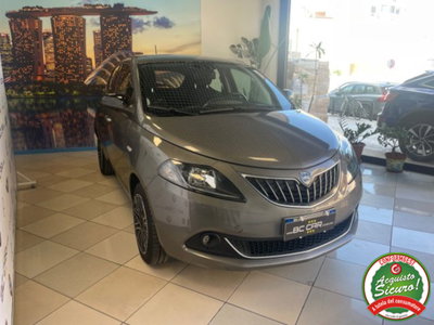 Lancia Ypsilon 1.0 FireFly 5 porte S&S Hybrid Gold Plus (3)