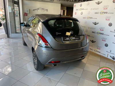 Lancia Ypsilon 1.0 FireFly 5 porte S&S Hybrid Gold Plus (6)