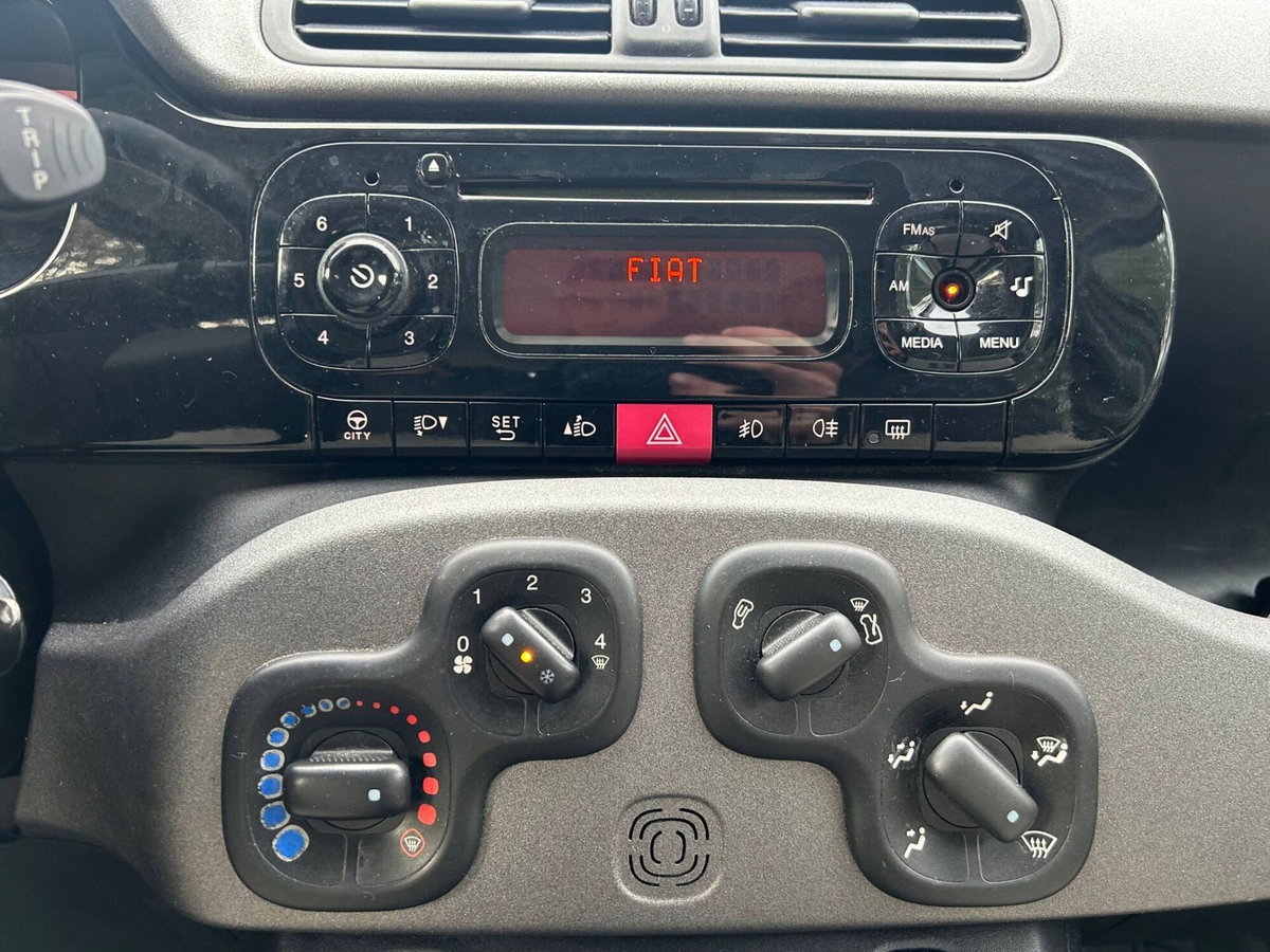 Fiat Panda 1.2 Emotion (15)