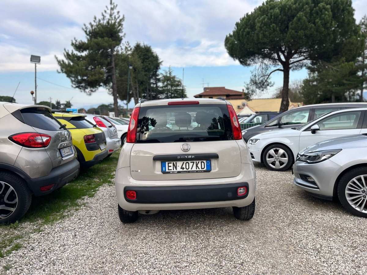 Fiat Panda 1.2 Emotion (5)