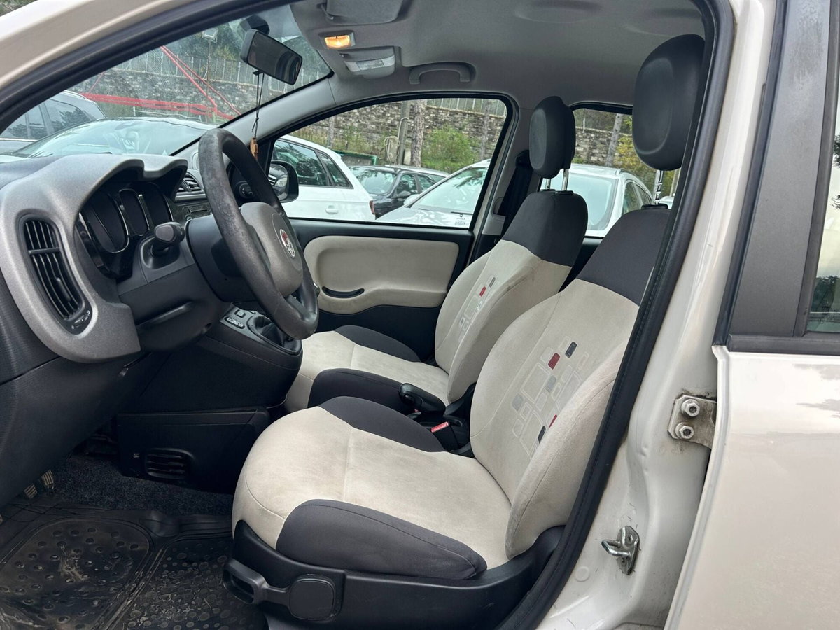 Fiat Panda 1.2 Emotion (8)