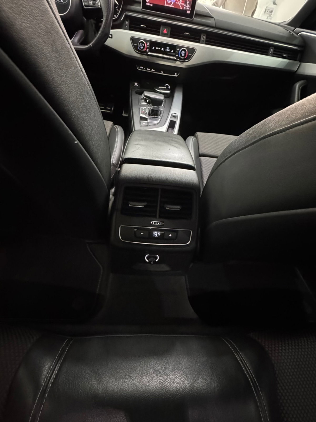 Audi A5 Coupé 2.0 TDI 190 CV ultra S tronic Sport (14)