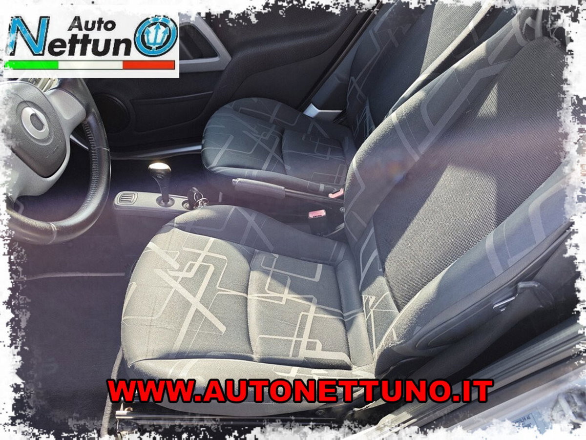 smart Fortwo 1000 62 kW coupé passion (8)