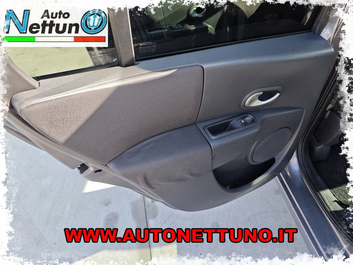 Renault Grand Modus 1.2 16V Dynamique (13)