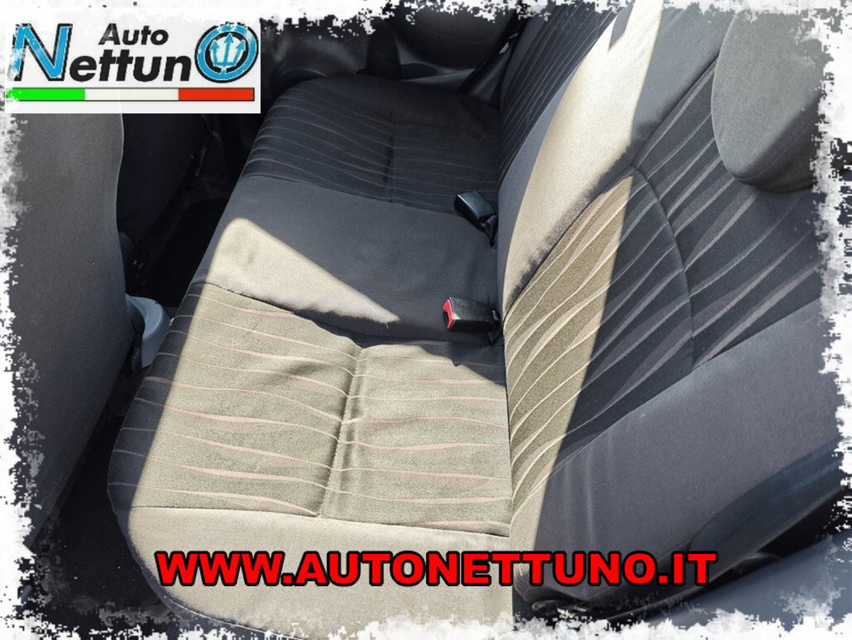 Nissan Pixo 1.0 5 porte GPL Eco Fun (12)