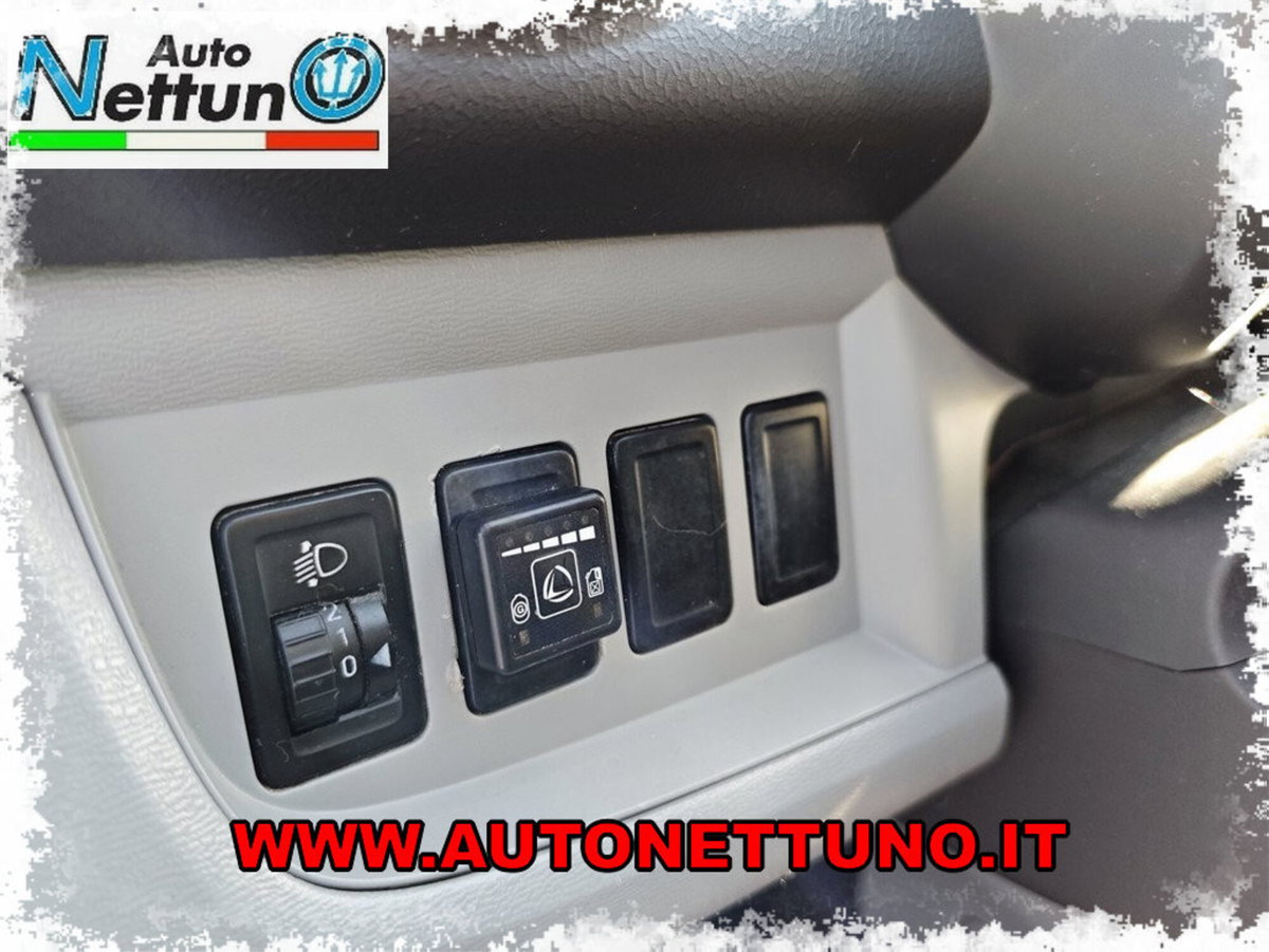 Nissan Pixo 1.0 5 porte GPL Eco Fun (18)