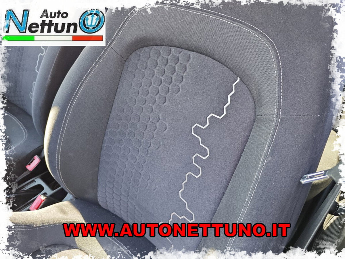 Fiat Punto 1.2 8V 5 porte Lounge (16)