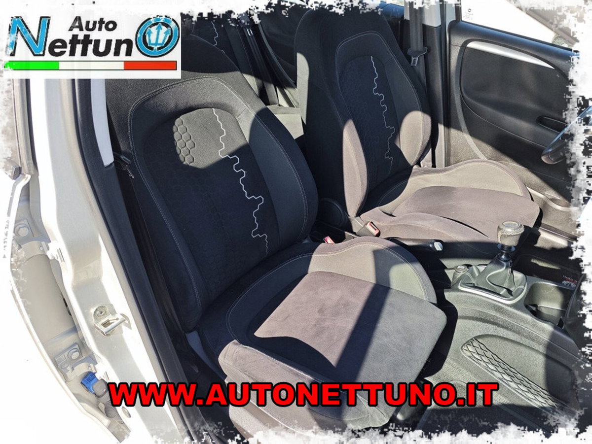 Fiat Punto 1.2 8V 5 porte Lounge (8)