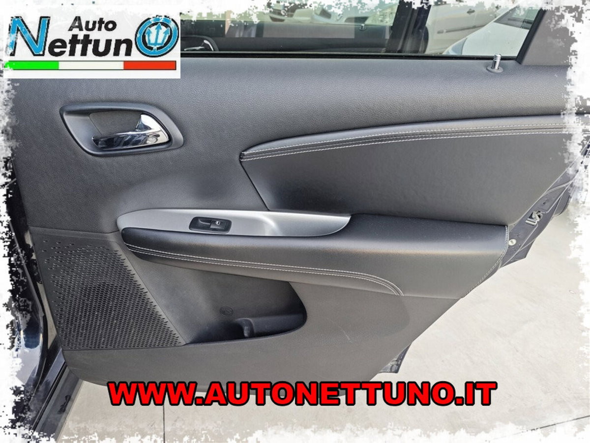 Fiat Freemont 2.0 Multijet 140 CV Lounge (10)