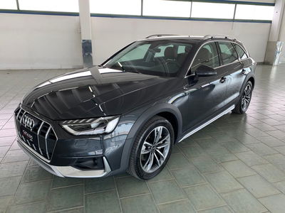 Audi A4 Allroad Allroad 40 2.0 tdi mhev Identity Contrast quattro 204cv s-tronic usata