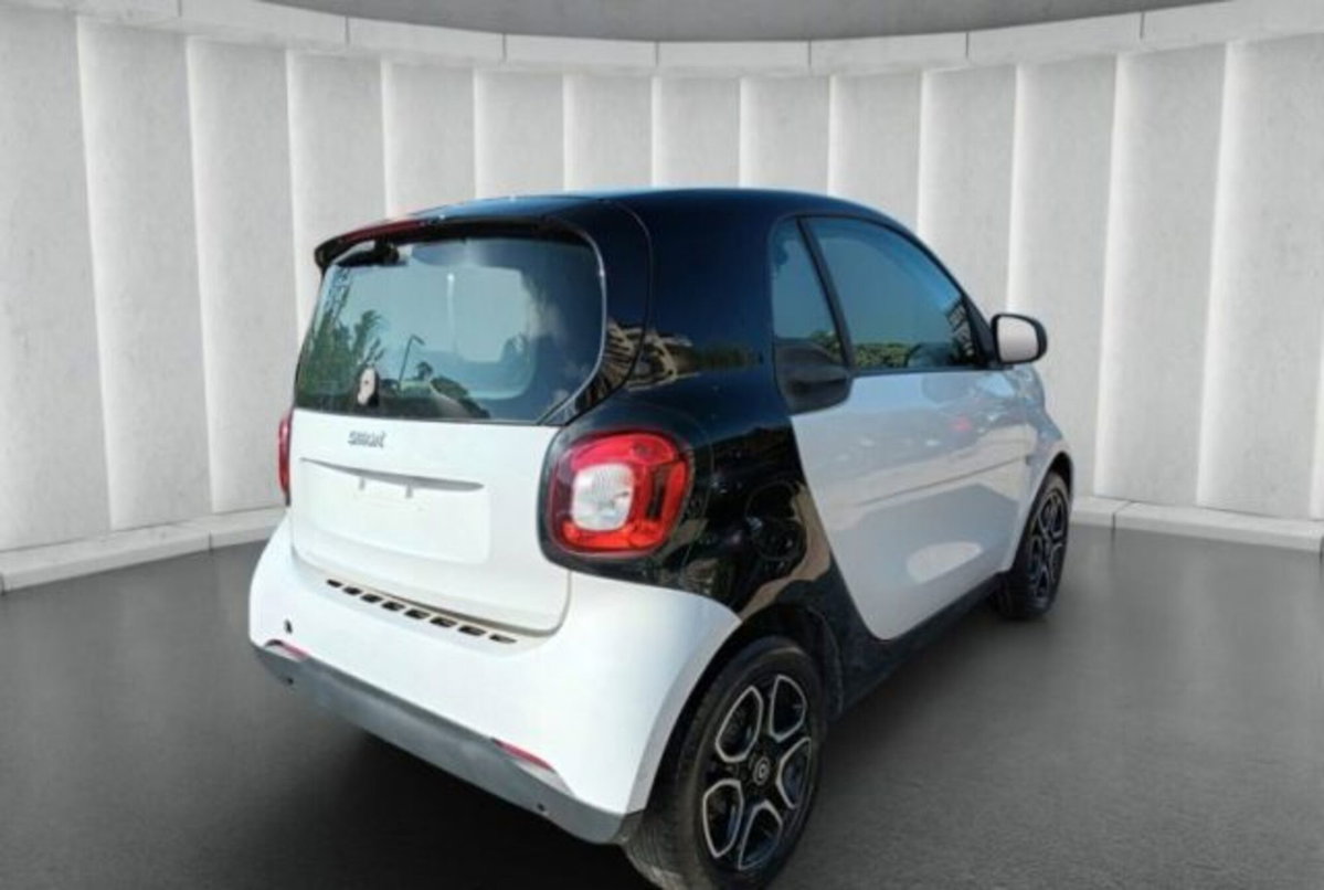 smart Fortwo 70 1.0 Passion (11)
