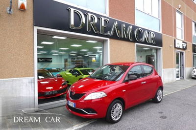 Lancia Ypsilon 1.2 69 CV 5 porte Silver usata
