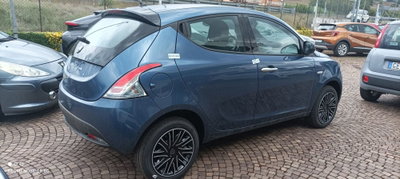 Lancia Ypsilon 1.0 FireFly 5 porte S&S Hybrid Silver Plus (4)
