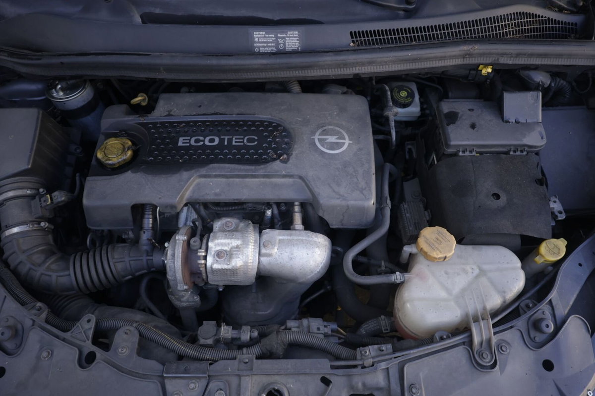 Opel Corsa 1.3 CDTI 75CV F.AP. 5 porte Cosmo (18)