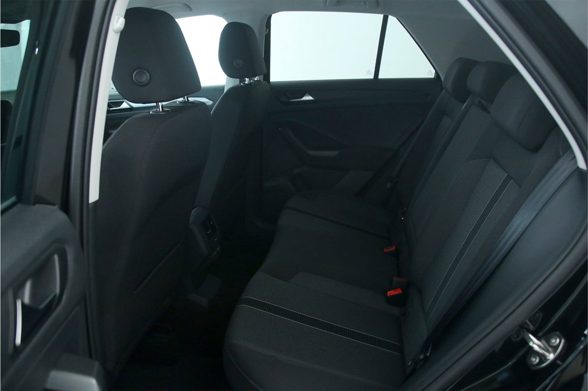 Volkswagen T-Roc 1.0 tsi Edition 115cv (8)