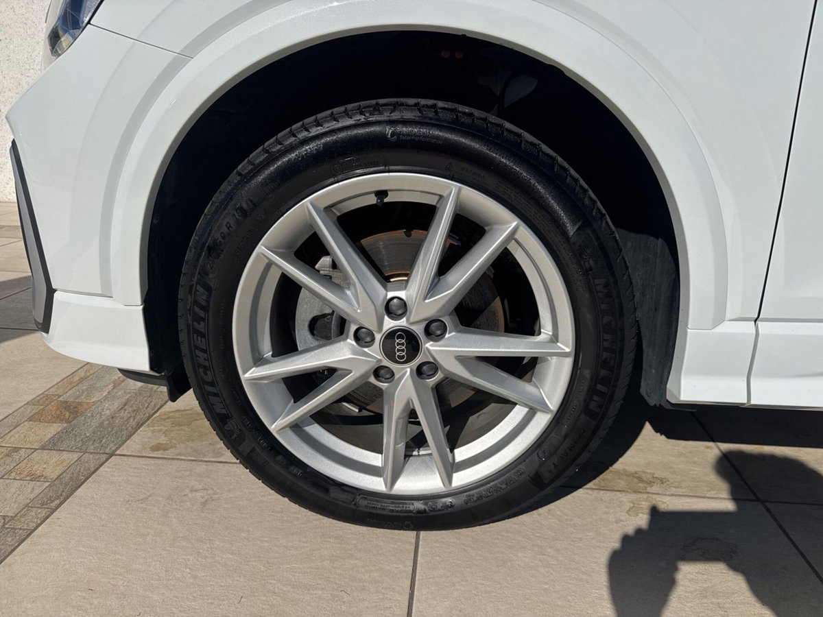 Audi Q2 Q2 35 TDI quattro S tronic S line Edition (12)