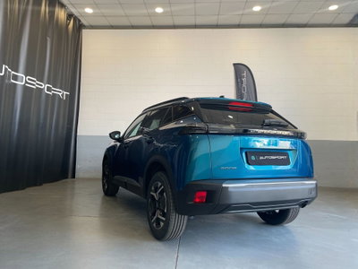 Peugeot 2008 1.2 puretech Active s&s 100cv (4)