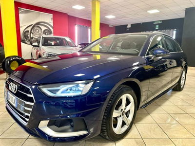 Audi A4 Avant 40 g-tron S tronic Business usata