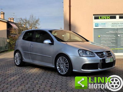 Volkswagen Golf 3.2 VR6 4mot. 3p. DSG R32 usata