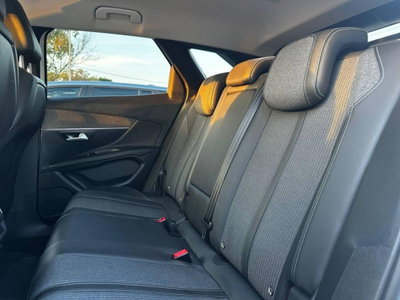 Peugeot 3008 BlueHDi 130 S&S EAT8 Allure Pack (7)
