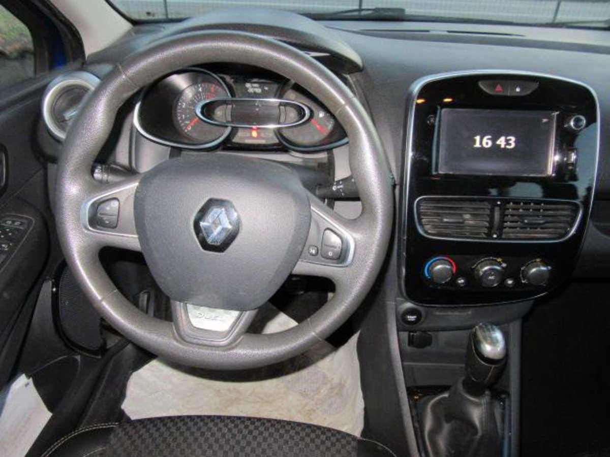 Renault Clio dCi 8V 75 CV Start&Stop 5 porte Energy Duel (8)