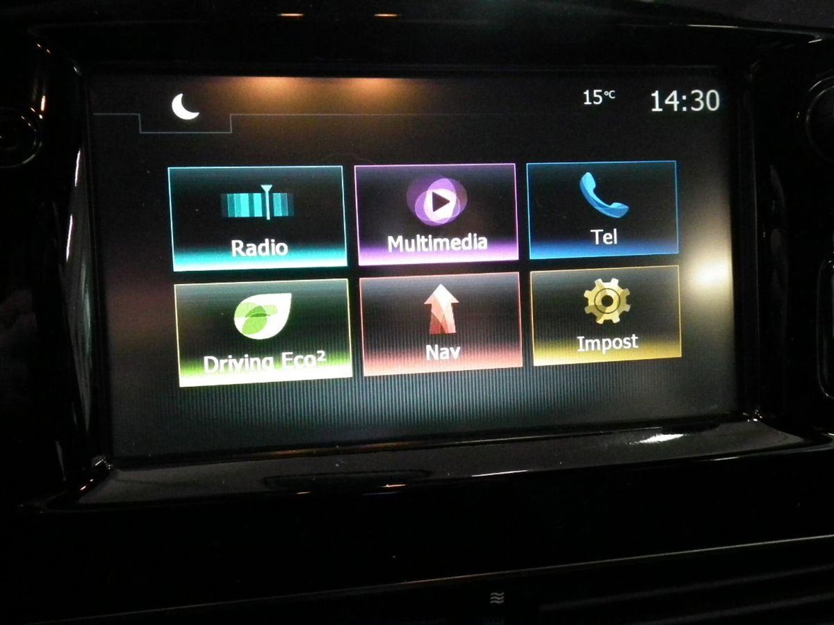 Renault Clio SCe 75 CV 5 porte Zen (8)