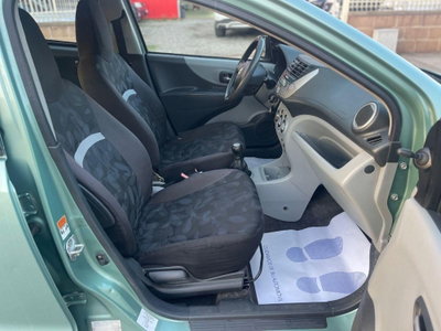 Suzuki Alto 1.0 GLX (12)