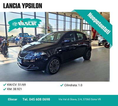 Lancia Ypsilon 1.0 FireFly 5 porte S&S Hybrid Ecochic A. Ferretti usata