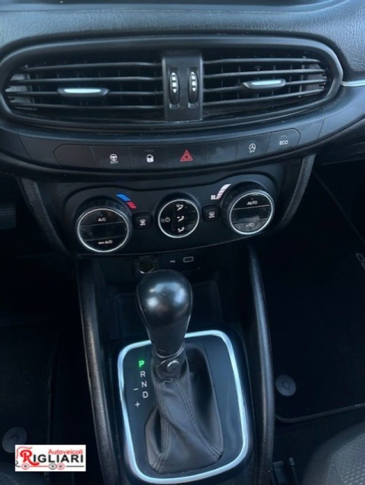 Fiat Tipo Tipo 1.6 Mjt 4 porte Easy (11)
