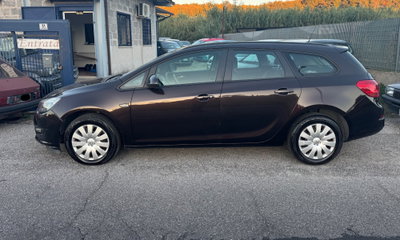 Opel Astra Station Wagon 1.7 CDTI 110CV Sports Elective (2)