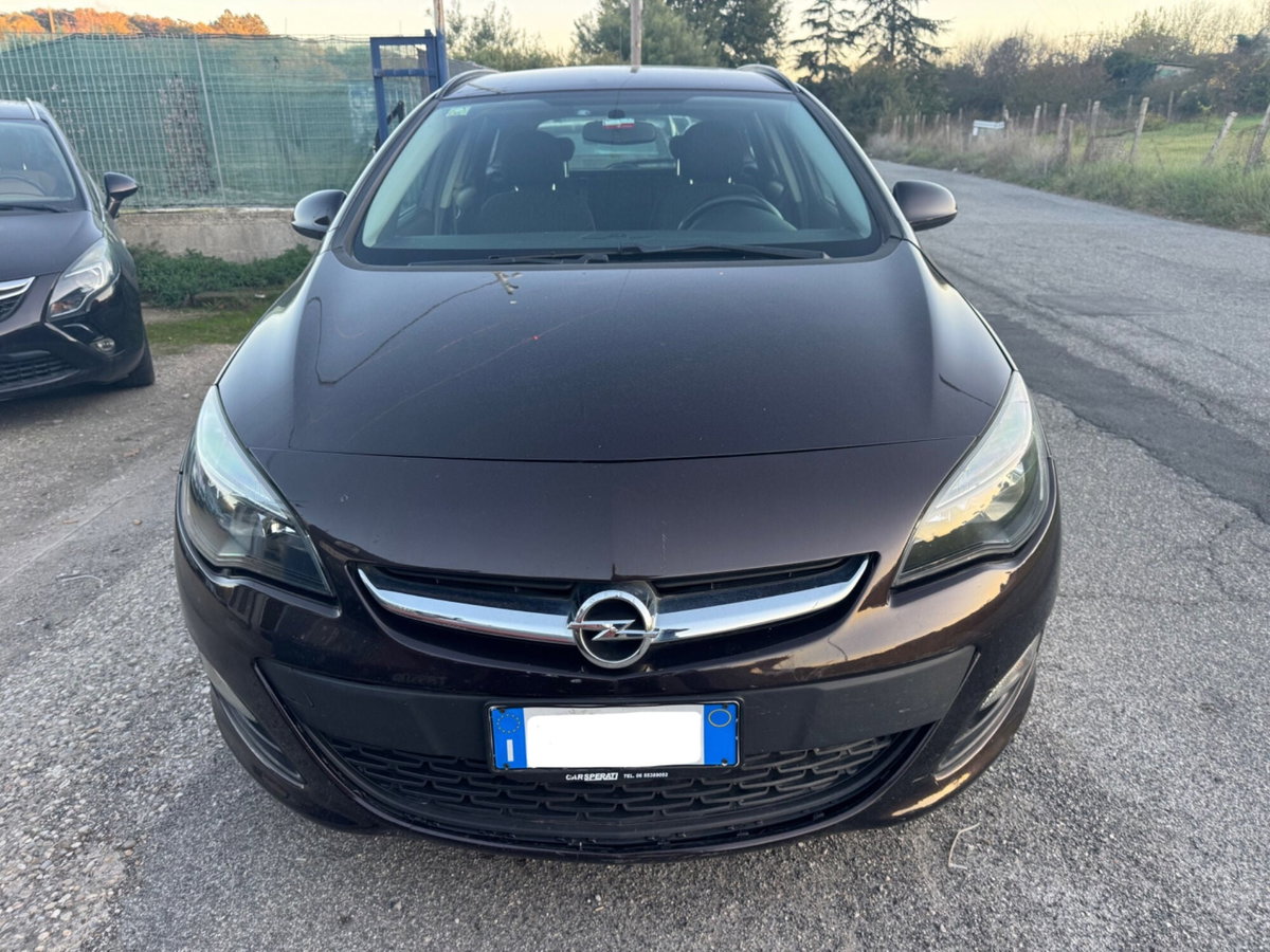 Opel Astra Station Wagon 1.7 CDTI 110CV Sports Elective (8)