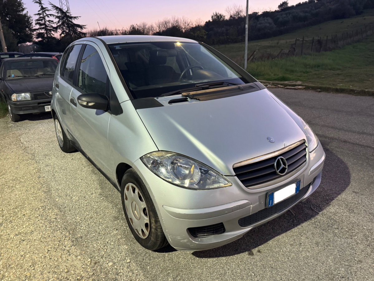 Mercedes-Benz Classe A 180 CDI Classic (6)