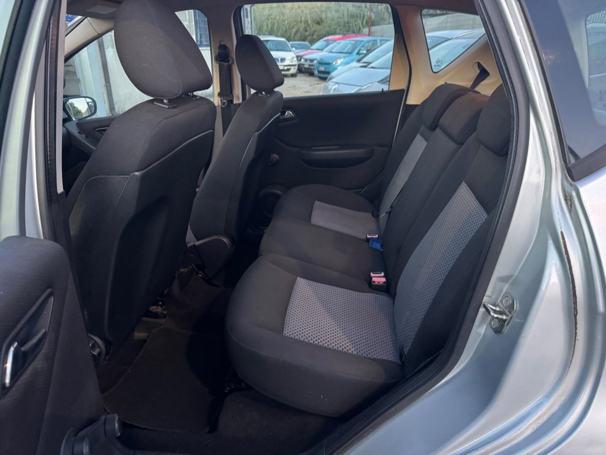 Mercedes-Benz Classe A 180 CDI Classic (8)
