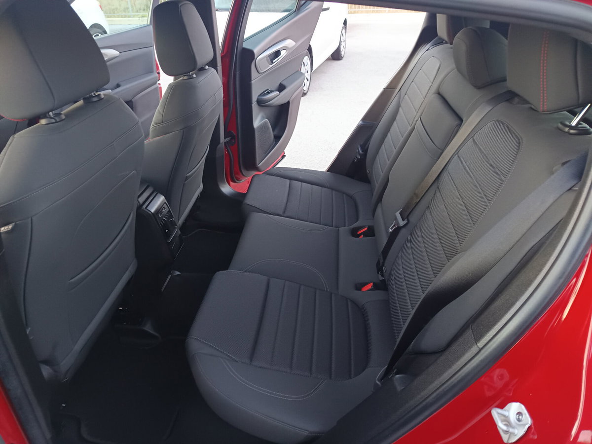 Alfa Romeo Tonale 1.6 Sprint 130cv tct6 (9)