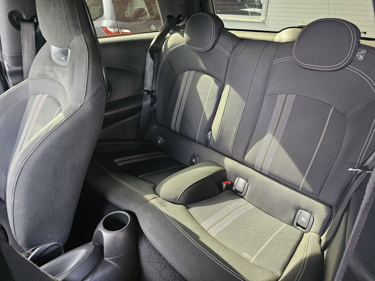 MINI Mini 2.0 John Cooper Works JCW (18)