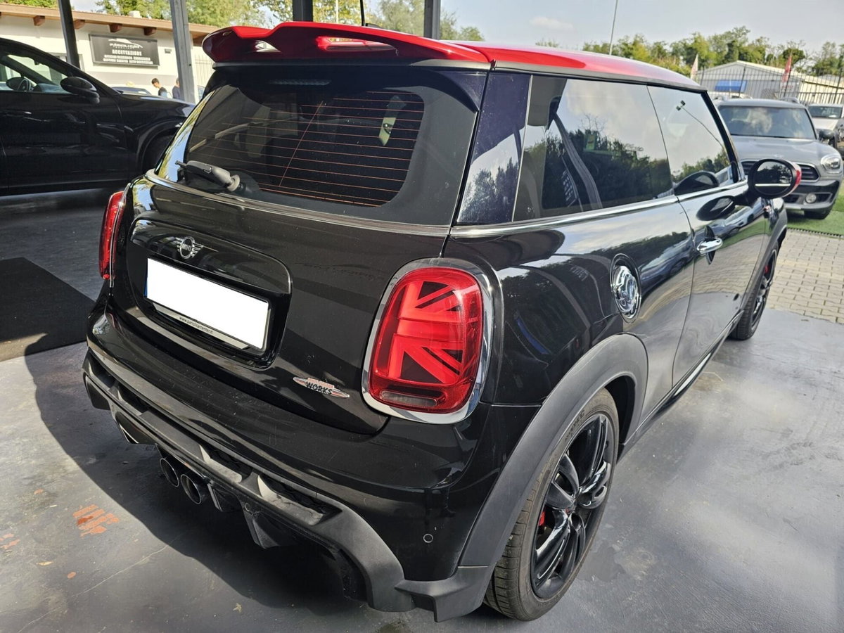 MINI Mini 2.0 John Cooper Works JCW (8)