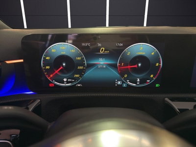 Mercedes-Benz Classe A 180 d Premium (11)