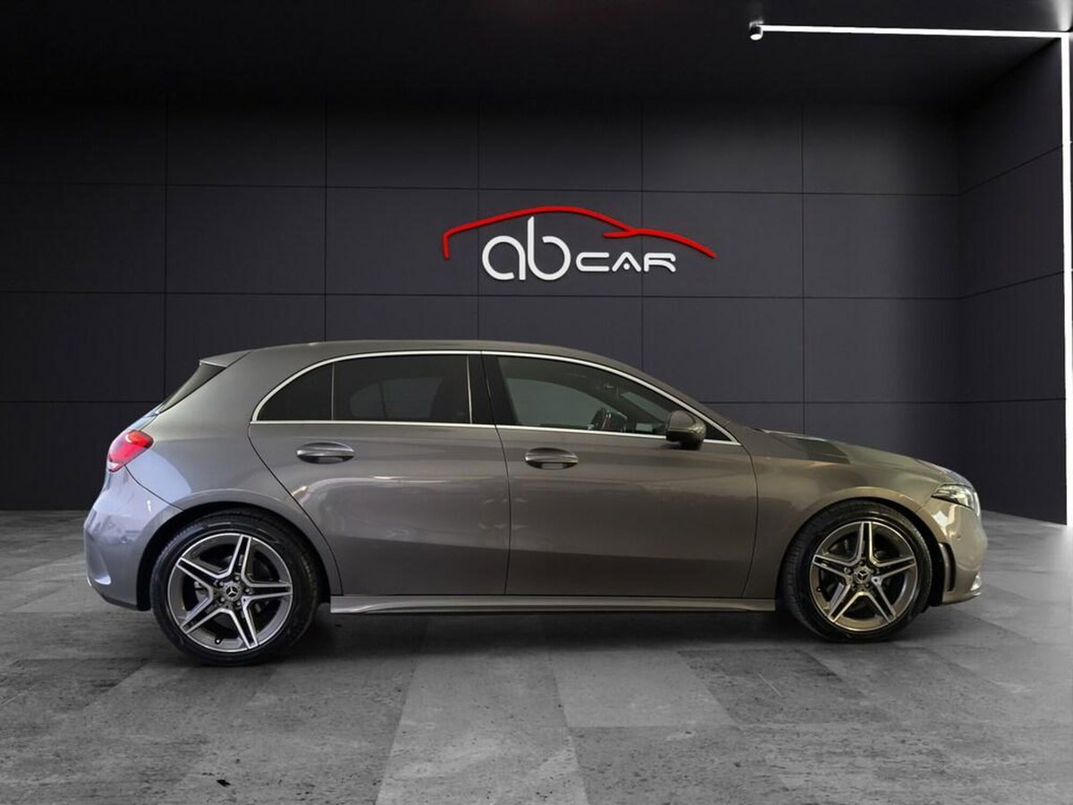 Mercedes-Benz Classe A 180 d Premium (7)